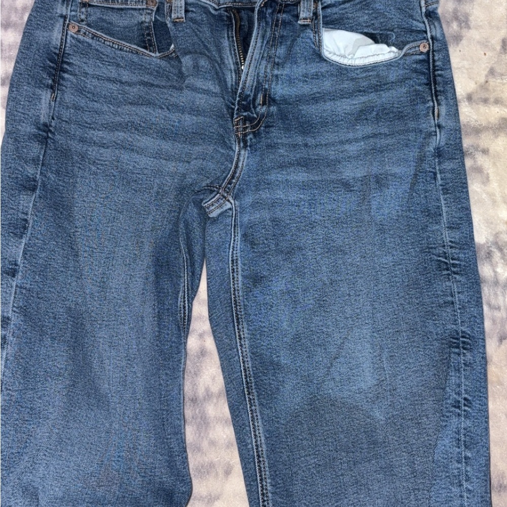 American Eagle Women’s 90’s Straight Jeans